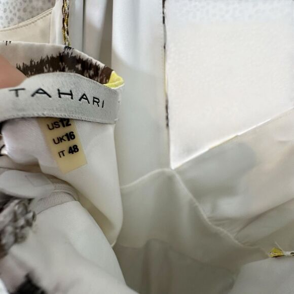 Elie Tahairi Yellow and White Silk Print Sleeveless Maxi Dress | Size 12 - Picture 9 of 10